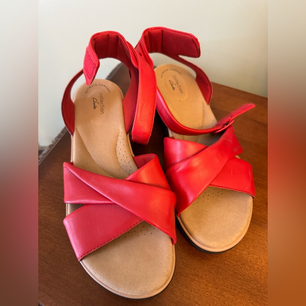 Clarks Comfort Sandals 9 1/2 W